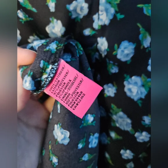 Betsy Johnston Vintage Style Floral Dress - Picture 9 of 10